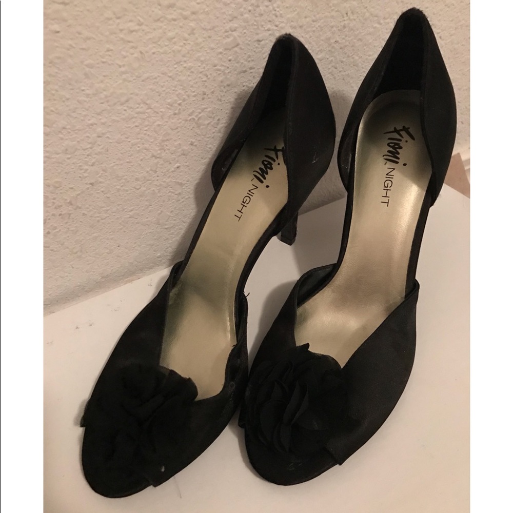 Fioni Night black heels